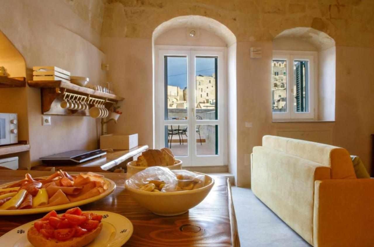 Casa Vacanza La Cava Nel Barisano Suite Matera Exterior photo
