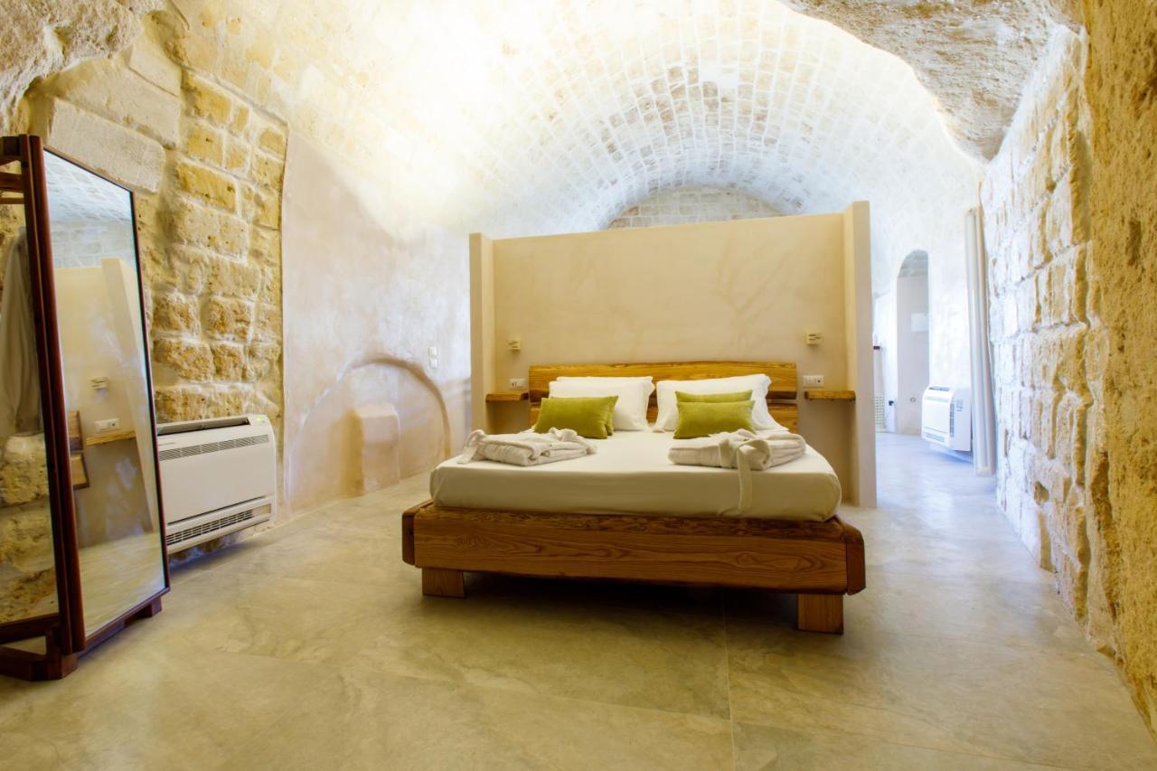 Casa Vacanza La Cava Nel Barisano Suite Matera Exterior photo